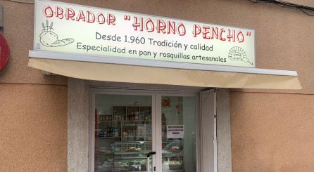 Mª Ángeles Cubero heredó el oficio de su padre y espera poder dejárselo en herencia a su hijo