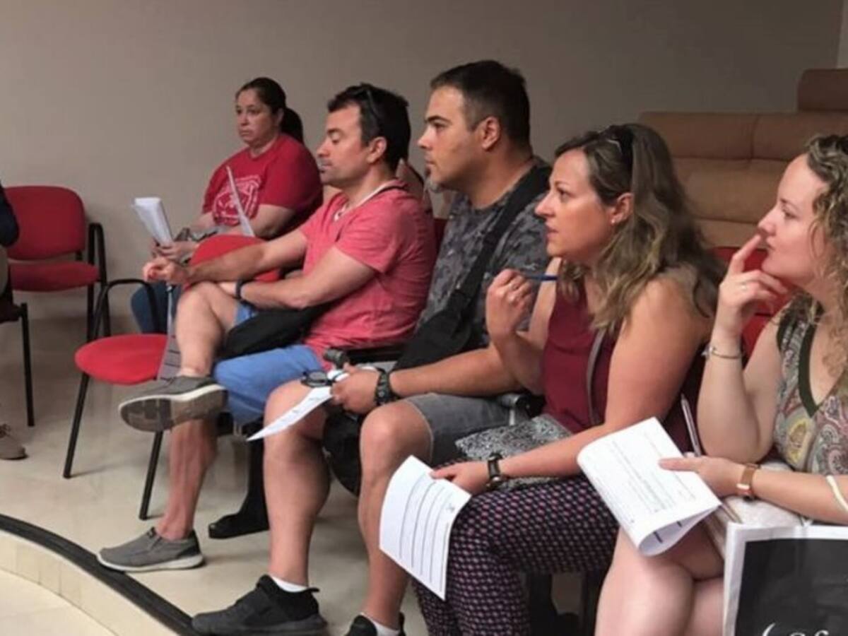 Se busca solución para que más de mil niños puedan conseguir plaza en las Escuelas de Verano