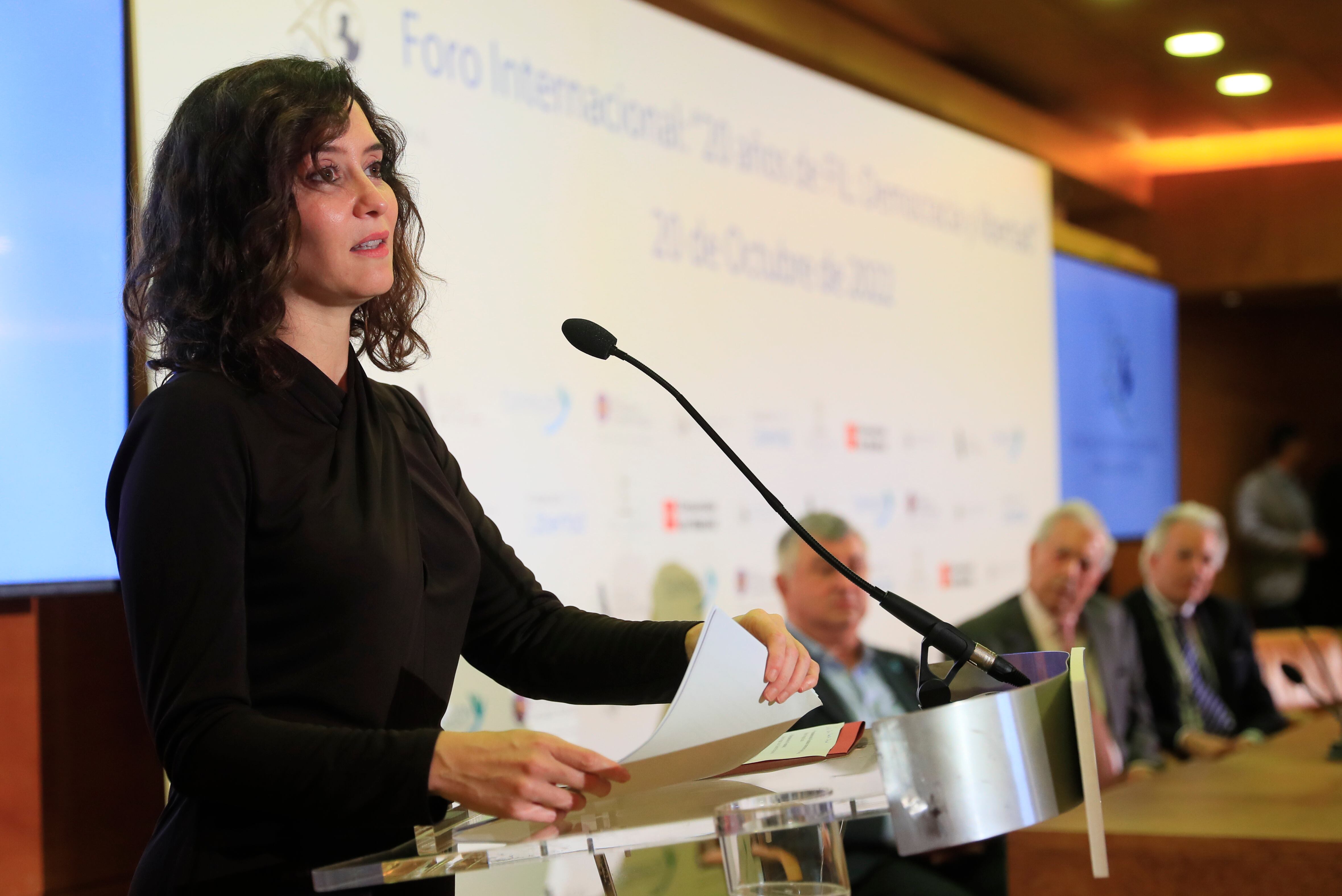 La presidenta de la Comunidad de Madrid, Isabel Díaz Ayuso, durante su intervención esta semana en el foro de análisis y debate organizado por la Fundación Internacional para la Libertad (FIL). EFE/ Fernando Alvarado