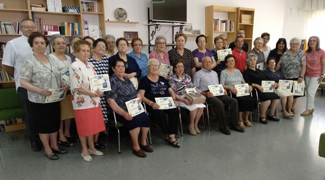 Las participantes del taller de &quot;Estimulación Cognitiva&quot; en Quintanar del Rey