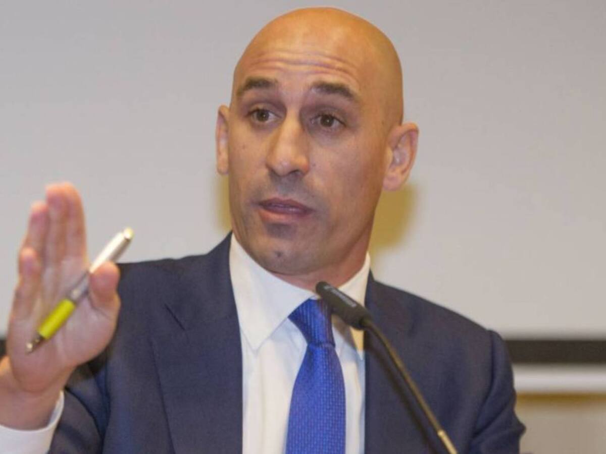 Terminar la liga "aunque sea más allá del 30 de junio"