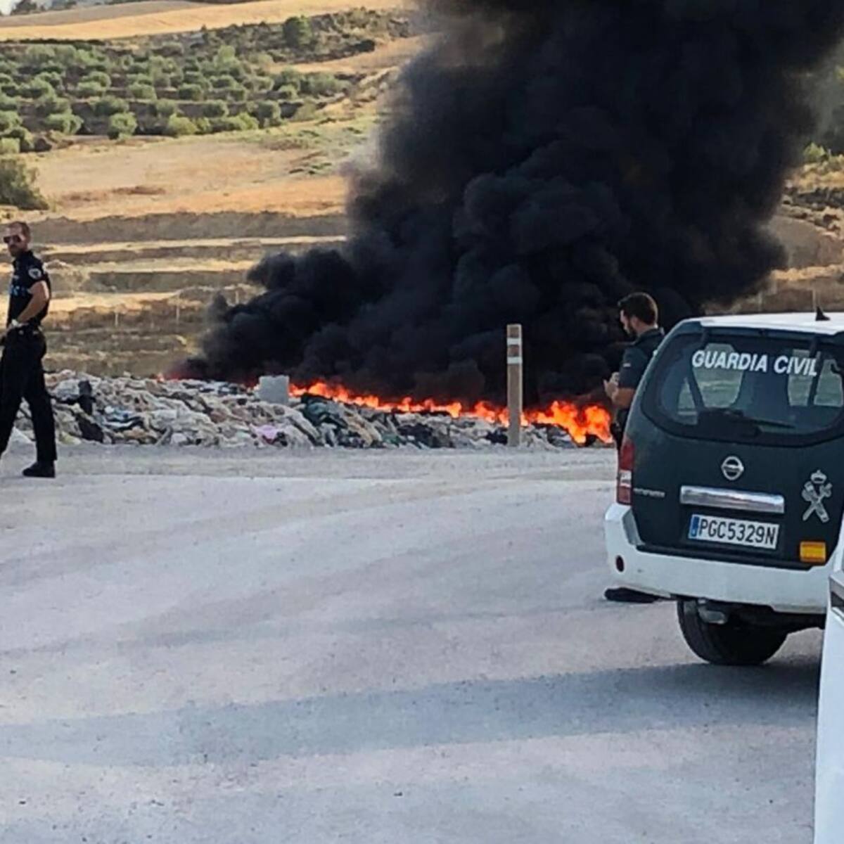 Sofocan un incendio en una planta de reciclaje de Cehegín