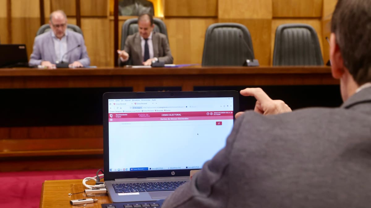 Designadas las personas para las mesas electorales en Zaragoza: estas son las causas para alegar
