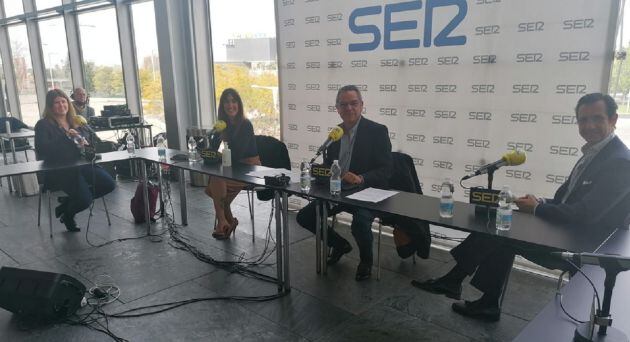 Ana Poley, Esther Rodríguez Ramos, Salomón Hachuel y Antonio López Ávila, empresarios y emprendedores asistentes al &#039;I Foro de Innovación y Conocimiento Andalucía Origen y Destino en 2021