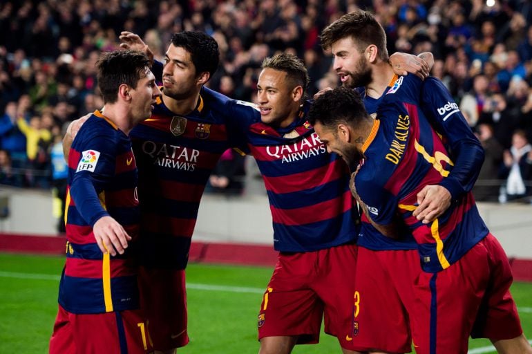 Los jugadores del Barça celebran uno de los goles frente al Athletic