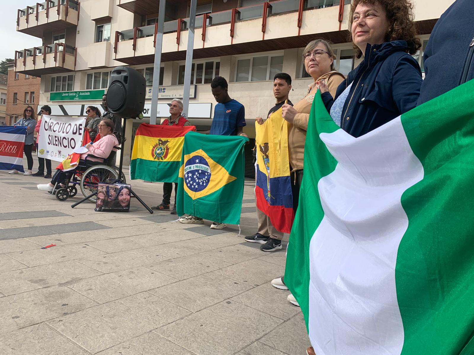 Acto Jornada Migraciones en la Plaza de Santo Domingo de Guadalajara