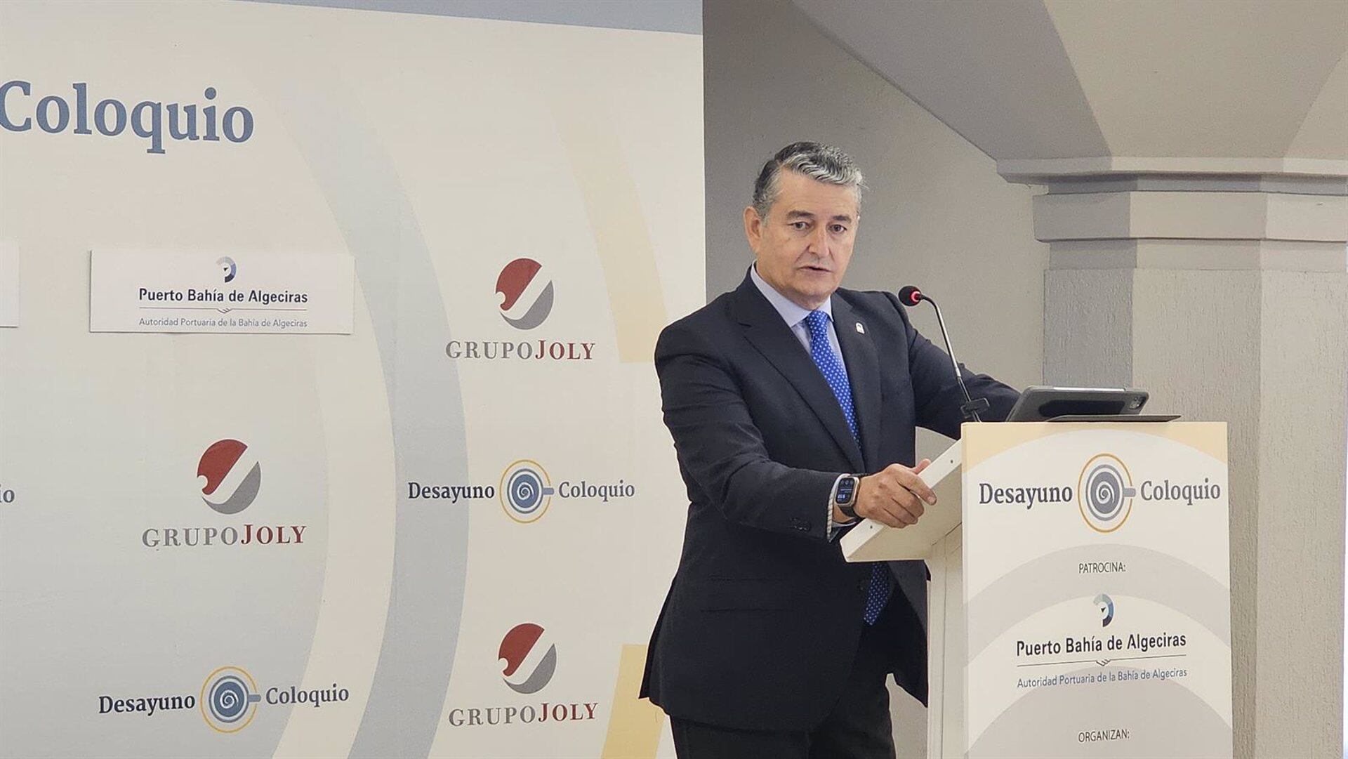 Antonio Sanz durante el desayuno de esta mañana