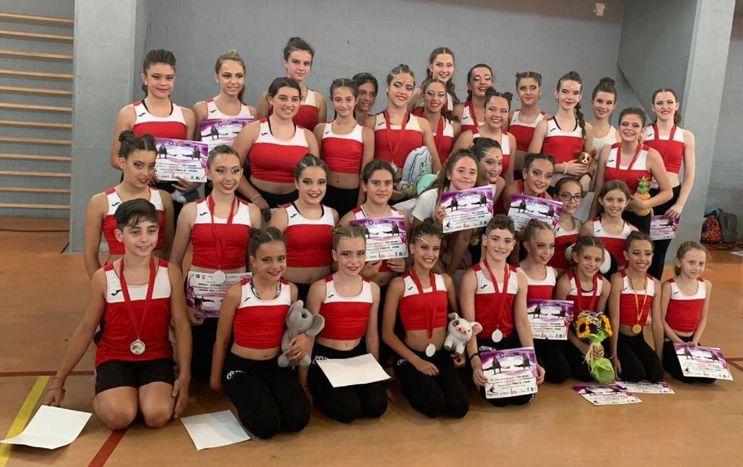 Los competidores del Club Deportivo Fit Dreams Elda volvieron satisfechos de Sedaví