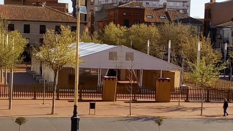 La carpa de la Plaza Mayor albergará la Feria de Enoturismo