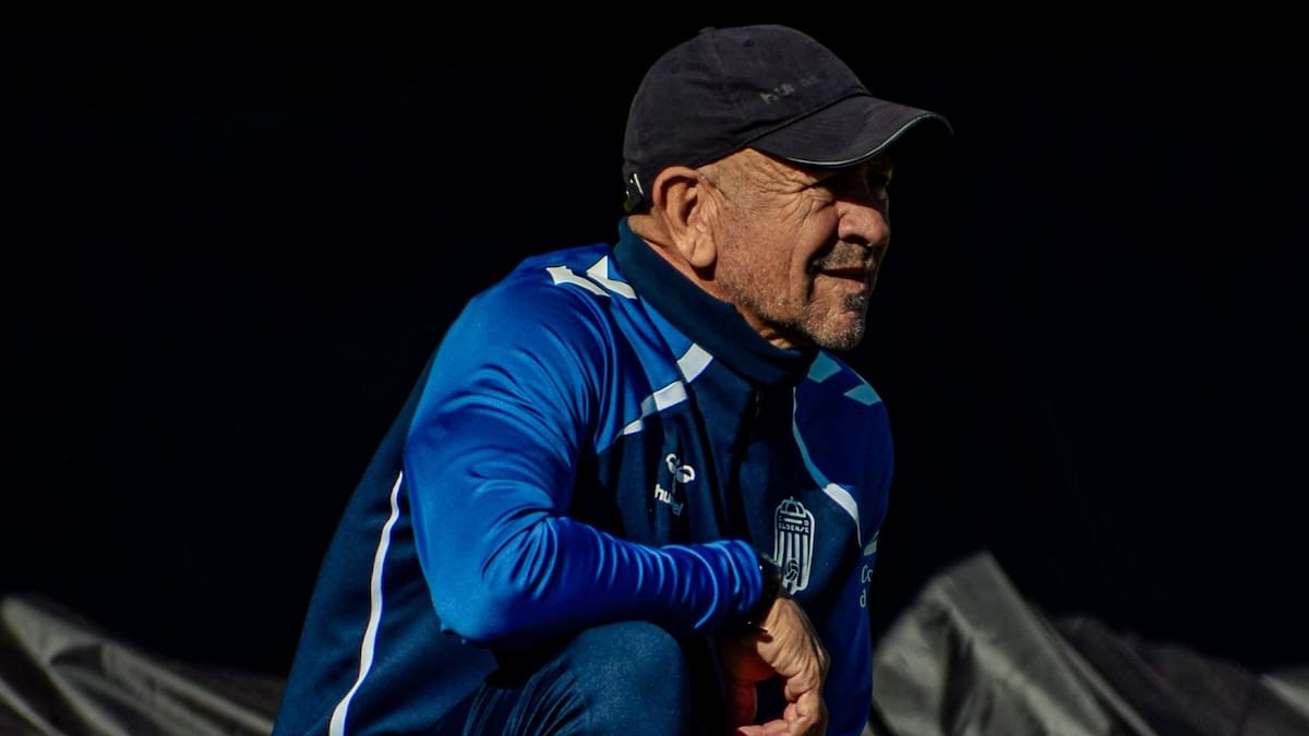 Claudio Barragán, Ent. del Eldense, antes de visitar al F. C. Cartagena