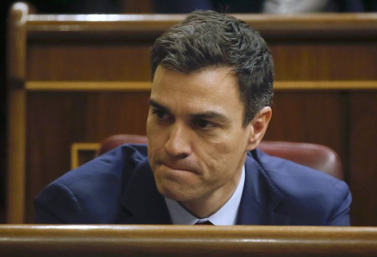 El Secretario General del PSOE, Pedro Sánchez, durante una sesión en el Parlamento.