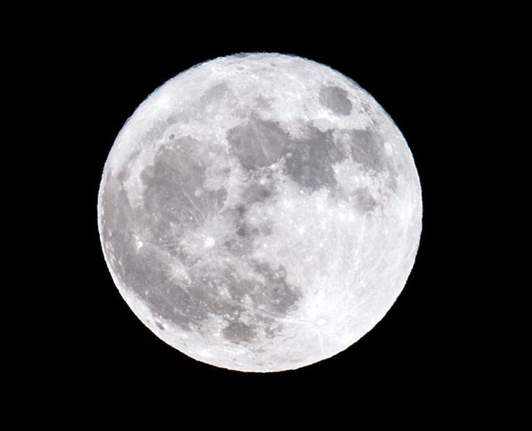 Salida de la luna en Córdoba.