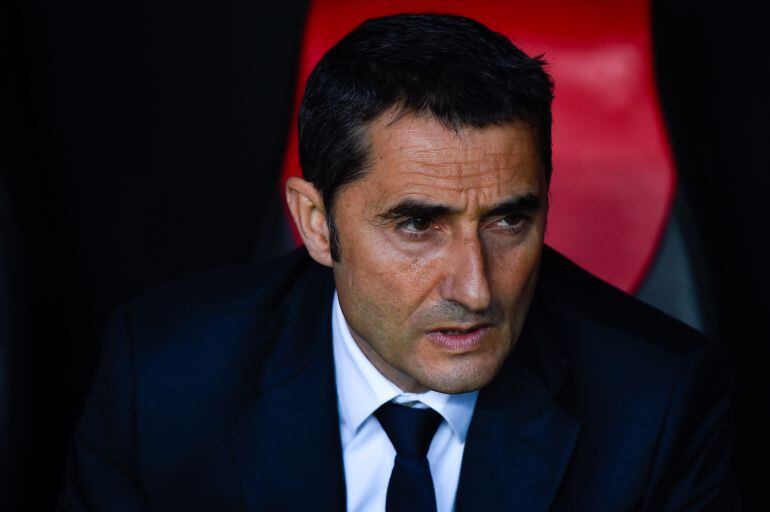 Valverde, en el banquillo de San Mamés