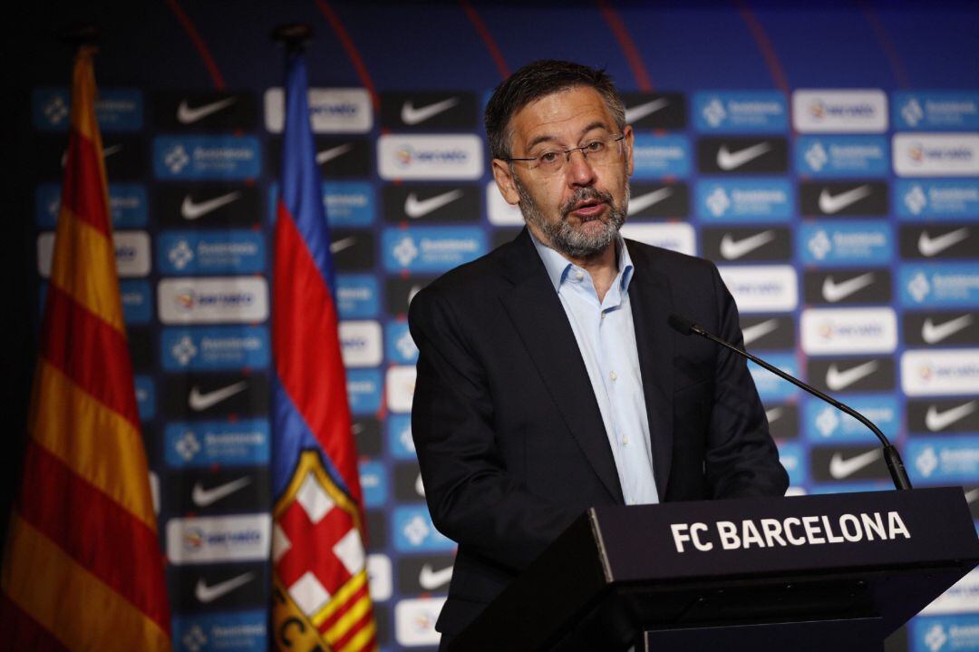 El presidente del FC Barcelona, Josep Maria Bartomeu, durante la presentación del lituano Sarunas Jasikevicus.