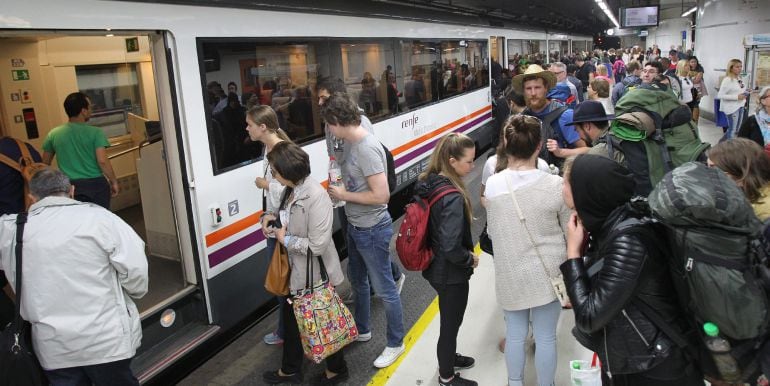 Una avería en los sistemas de control de Rodalies provoca retrasos en la circulación de trenes