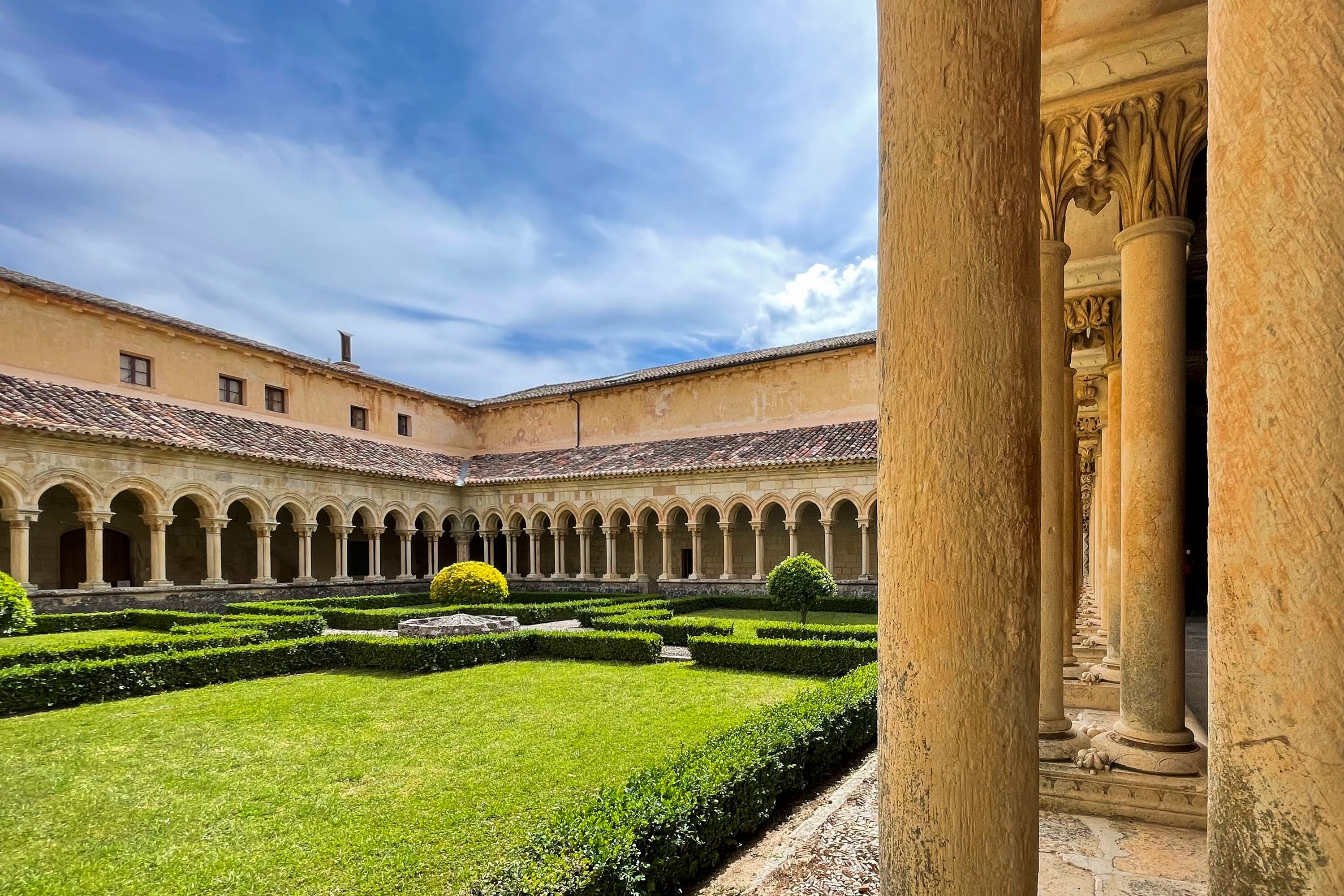 Claustro de San Andrés de Arroyo