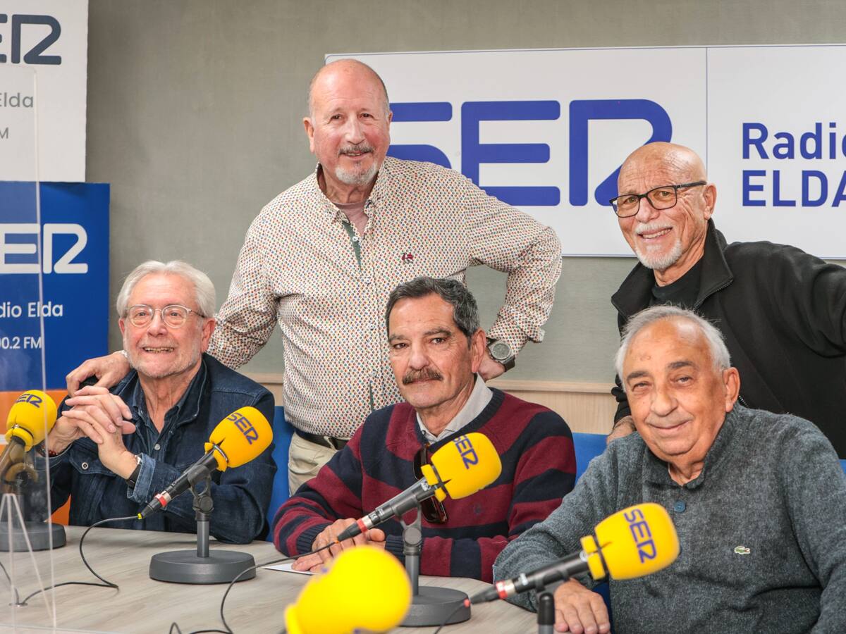 Los Sonámbulos, Los Extraños y Movers Reviven la Magia de los 60 y 70 con su Concierto de Primavera en Elda