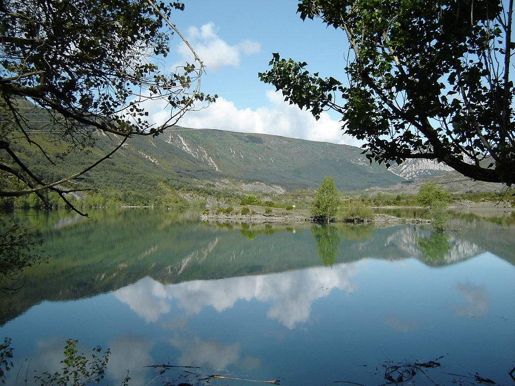 Embalse de Arguis