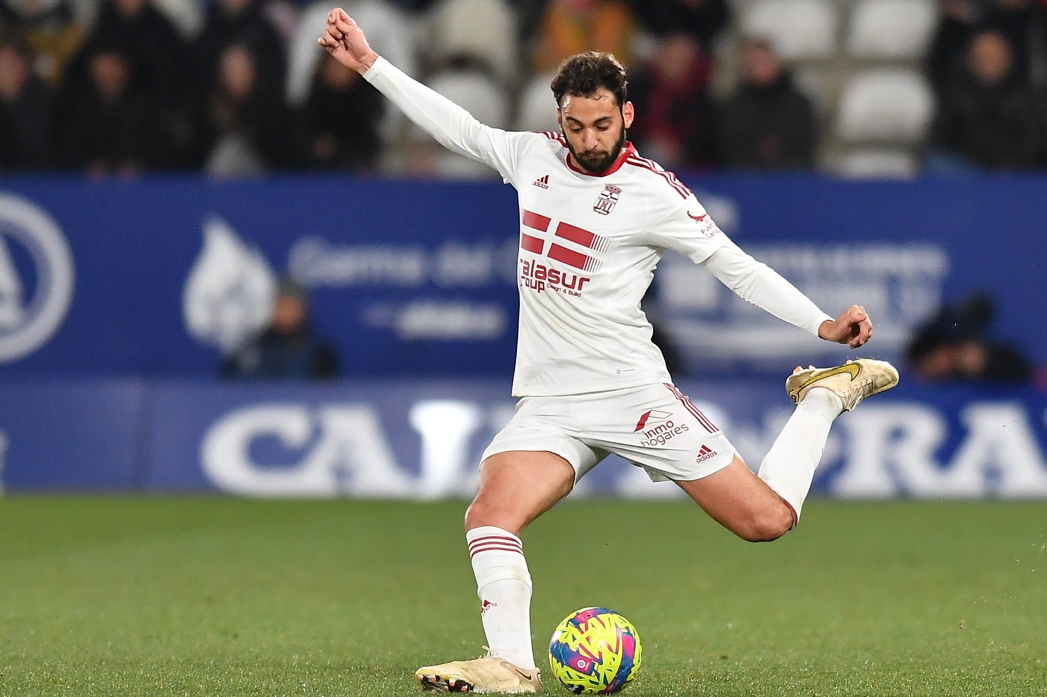 Iván Martos durante el partido en Ponferrada de este domingo