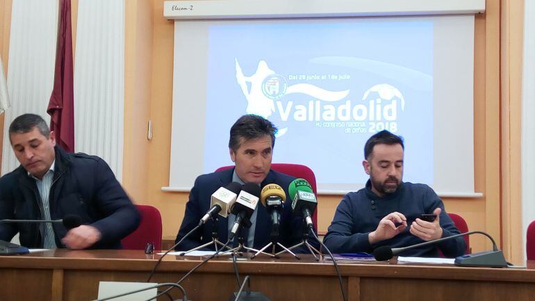 El portavoz del gobierno muncipal, Rodríguez Santiago, ha presidido la presentación del Congreso