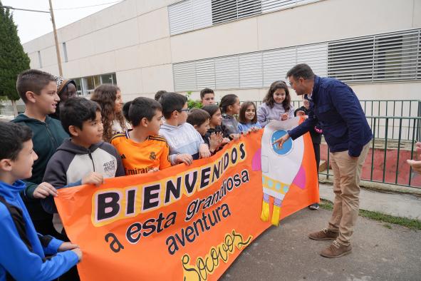 Recibimiento a los niños de Letur en el colegio de Socovos