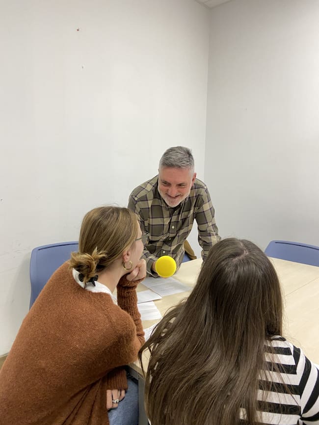 Hemos conversado con dos alumnas de Bachillerato de BHI Eibar
