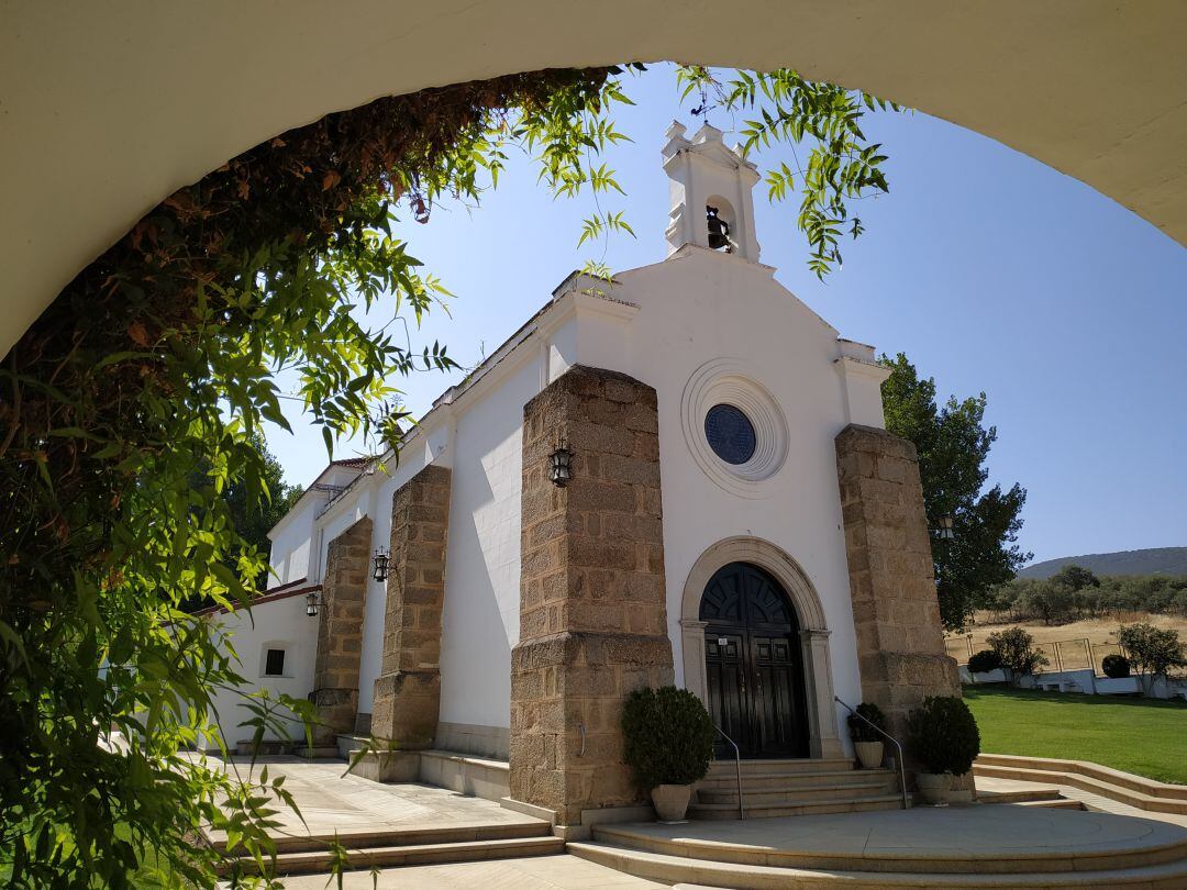 Ermita de la Virgen de Las Cruces, Patrona de Don Benito