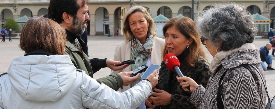 Beatriz Mato, candidata del PP a la alcaldía de A Coruña, en rueda de prensa