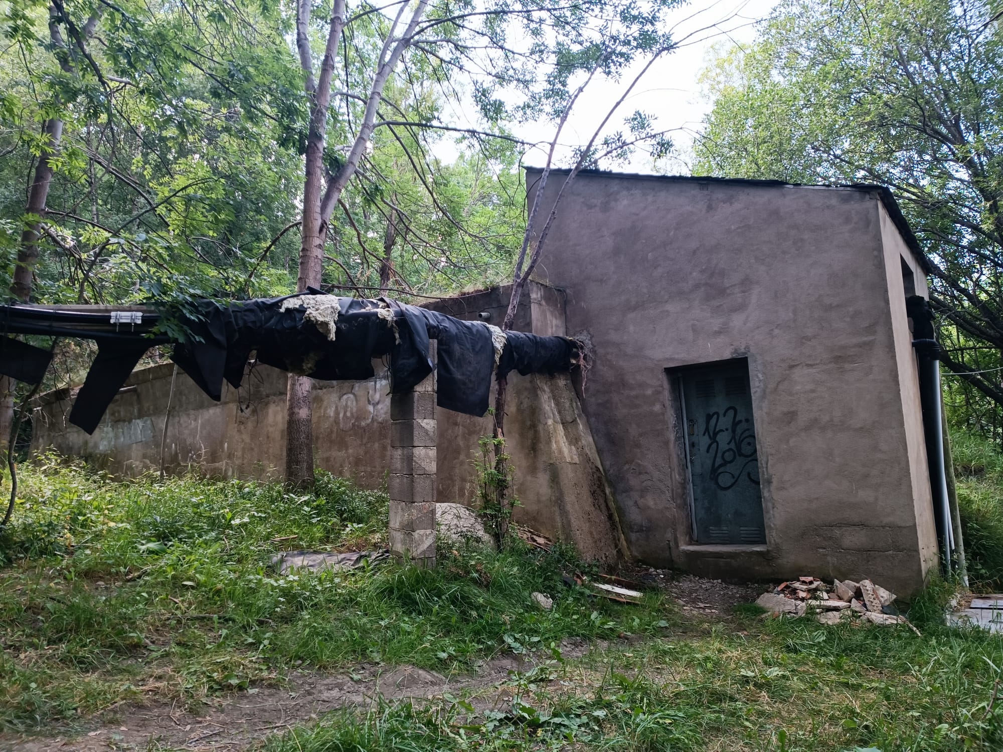 Antiguo depósito de agua de Cerler