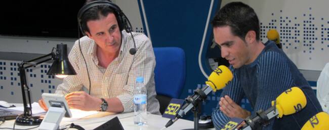 El reciente ganador del Giro repasa en una función especial de 'El Larguero' con estudiantes de la Complutense cómo ha sido la ronda italiana