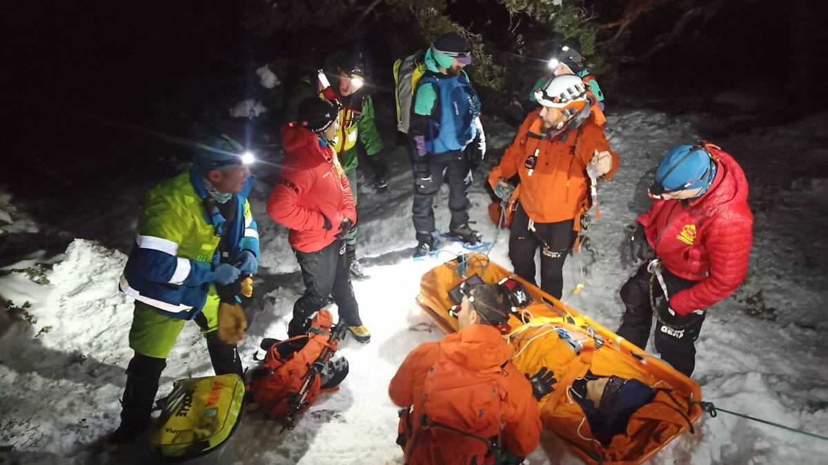 Entrevista a César Martínez, bombero del Grupo Especial de Rescate en Altura de la Comunidad de Madrid sobre la charla y exhibición que realizarán en el Festival de Montaña La Pedriza