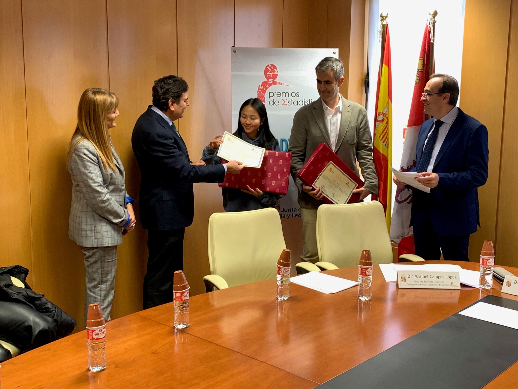 Entrega de la mención