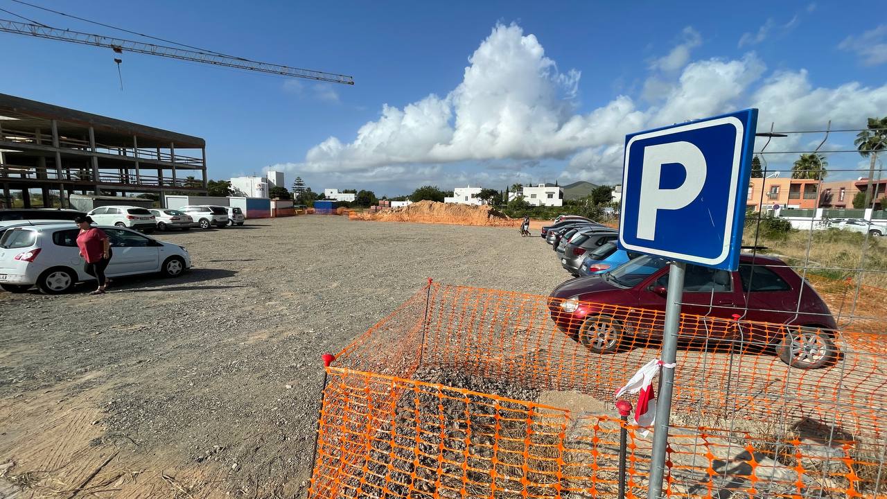 Imagen de la nueva zona de aparcamiento facilitada por el Ayuntamiento de Santa Eulària