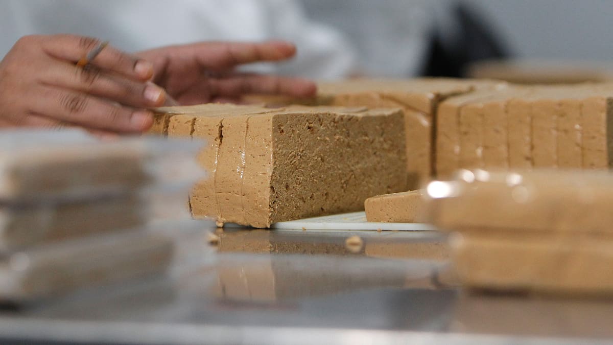 El precio del turrón se dispara un 16% esta Navidad por el alza de la almendra y el huevo