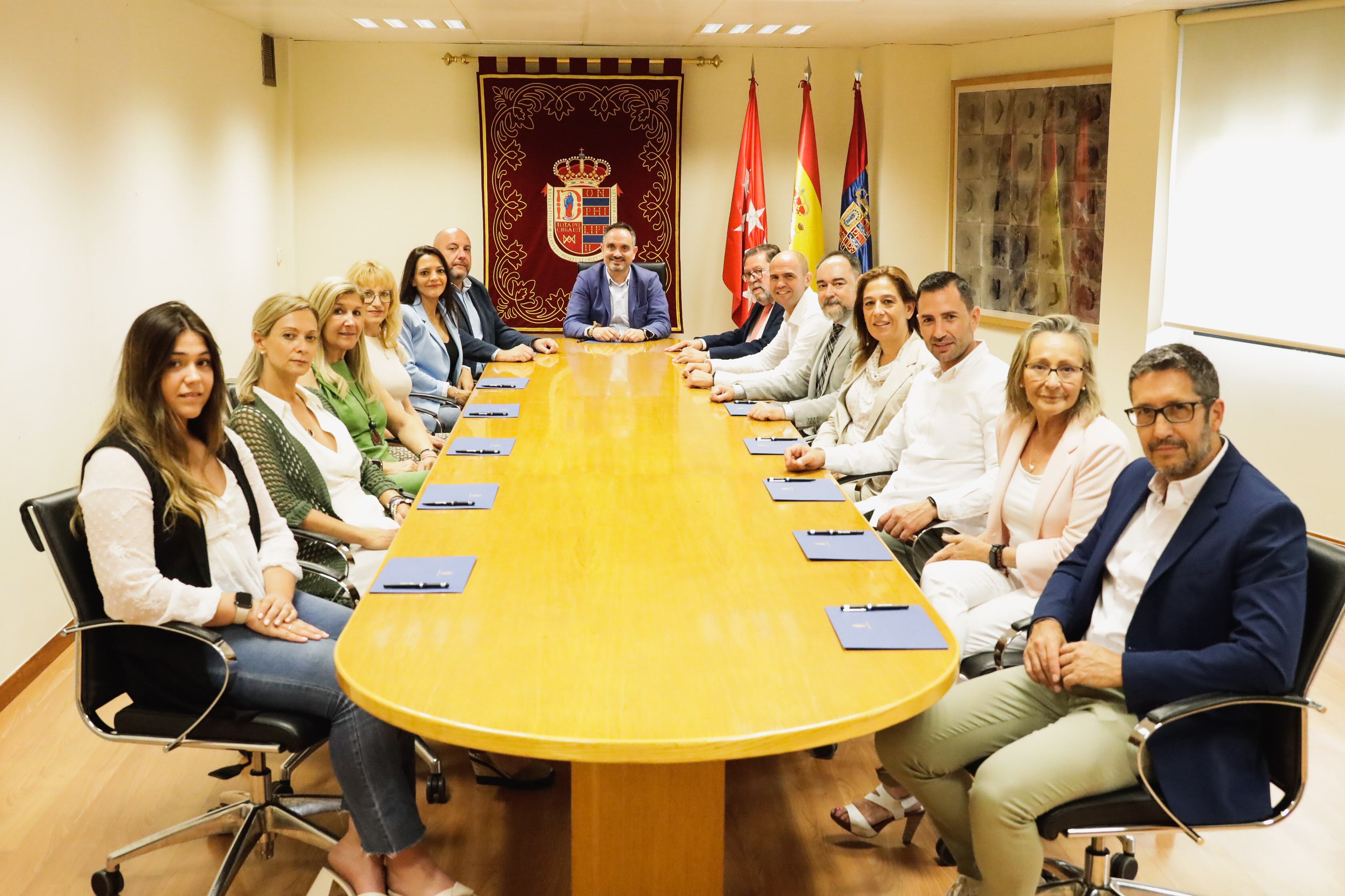 Primera reunión del gobierno de Móstoles (PP-Vox)