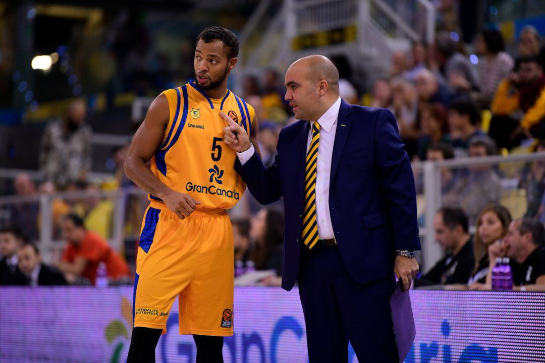  Víctor García. Ayudante de Porfi Fisac