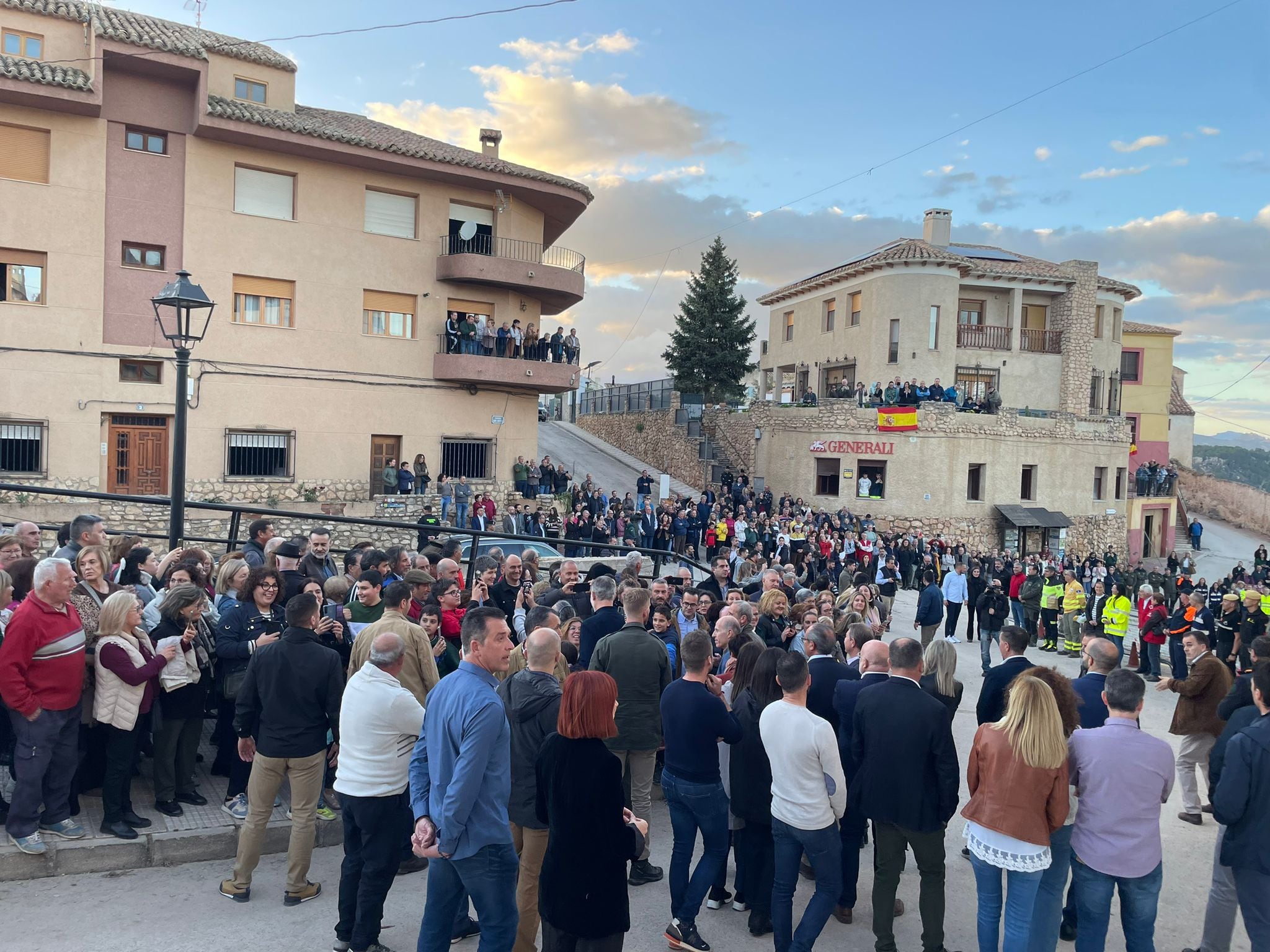 Gran expectación ante la visita de los Reyes en Letur.