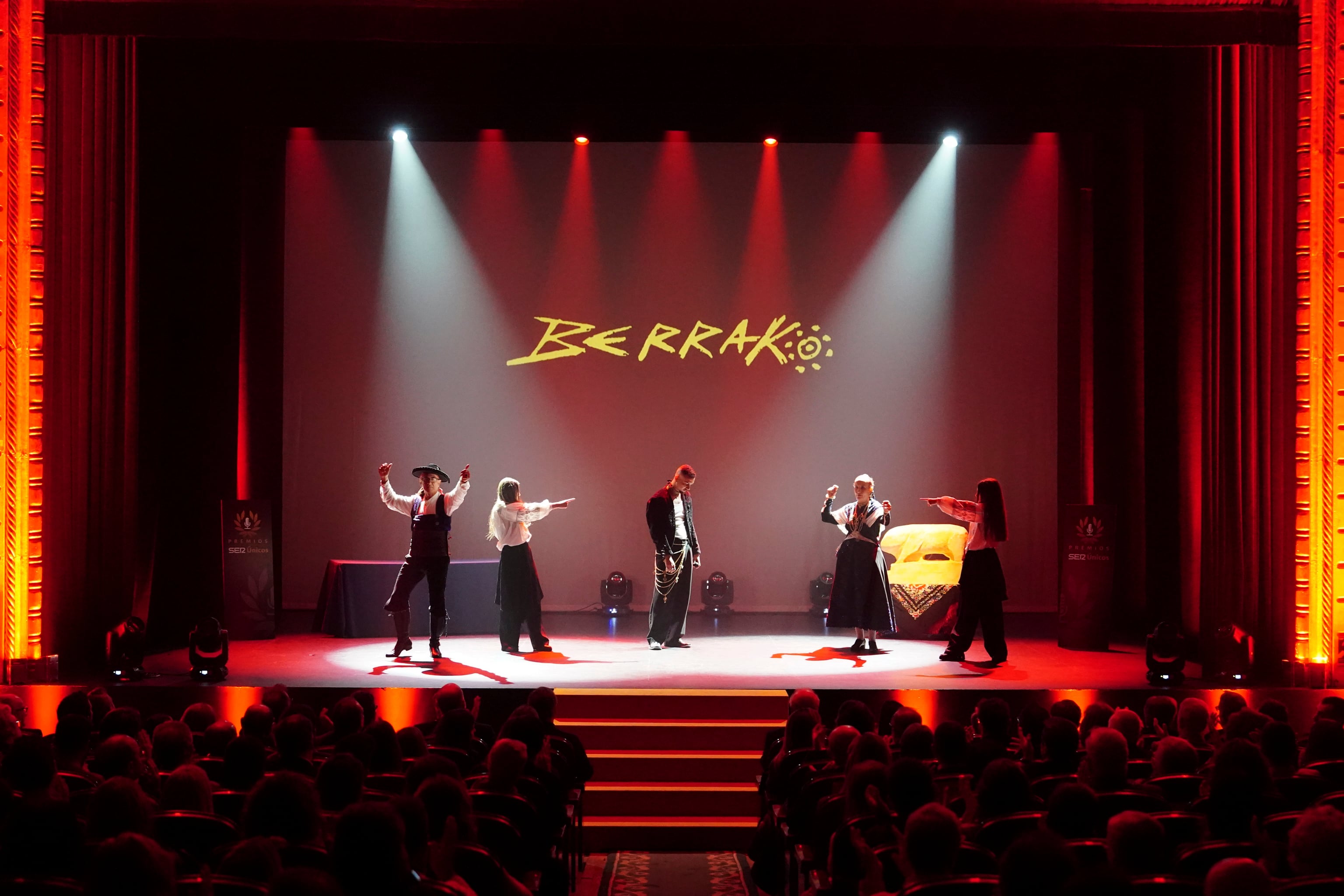 Teatro Liceo de Salamanca. Premios SER UNICOS