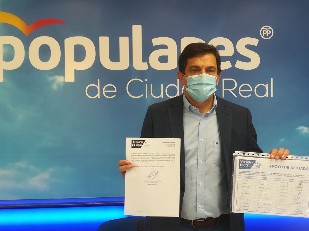 Valverde ha reunido 561 avales, muy por encima de los 75 necesarios