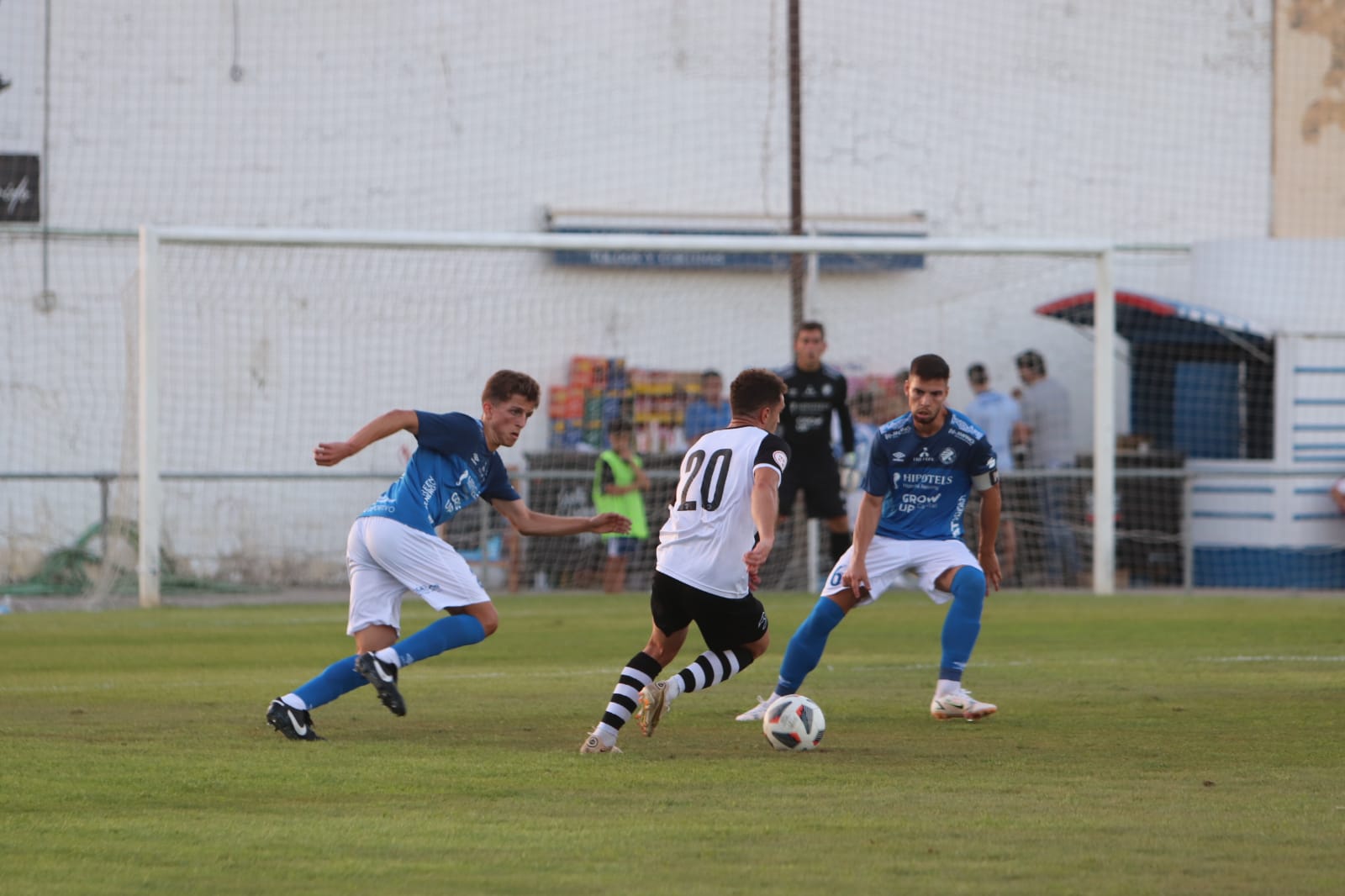 Partido disputado en el Pedro Garrido