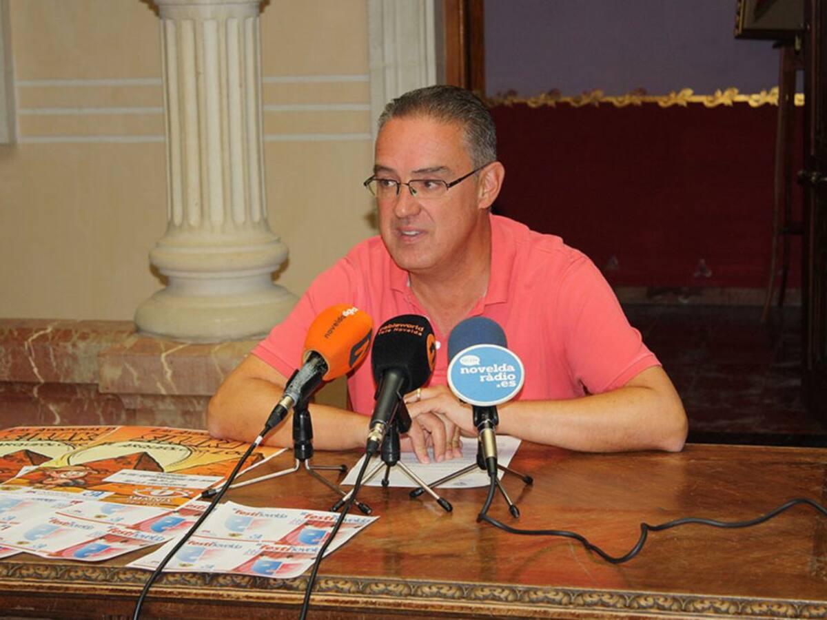 Novelda promueve la puesta en escena del teatro