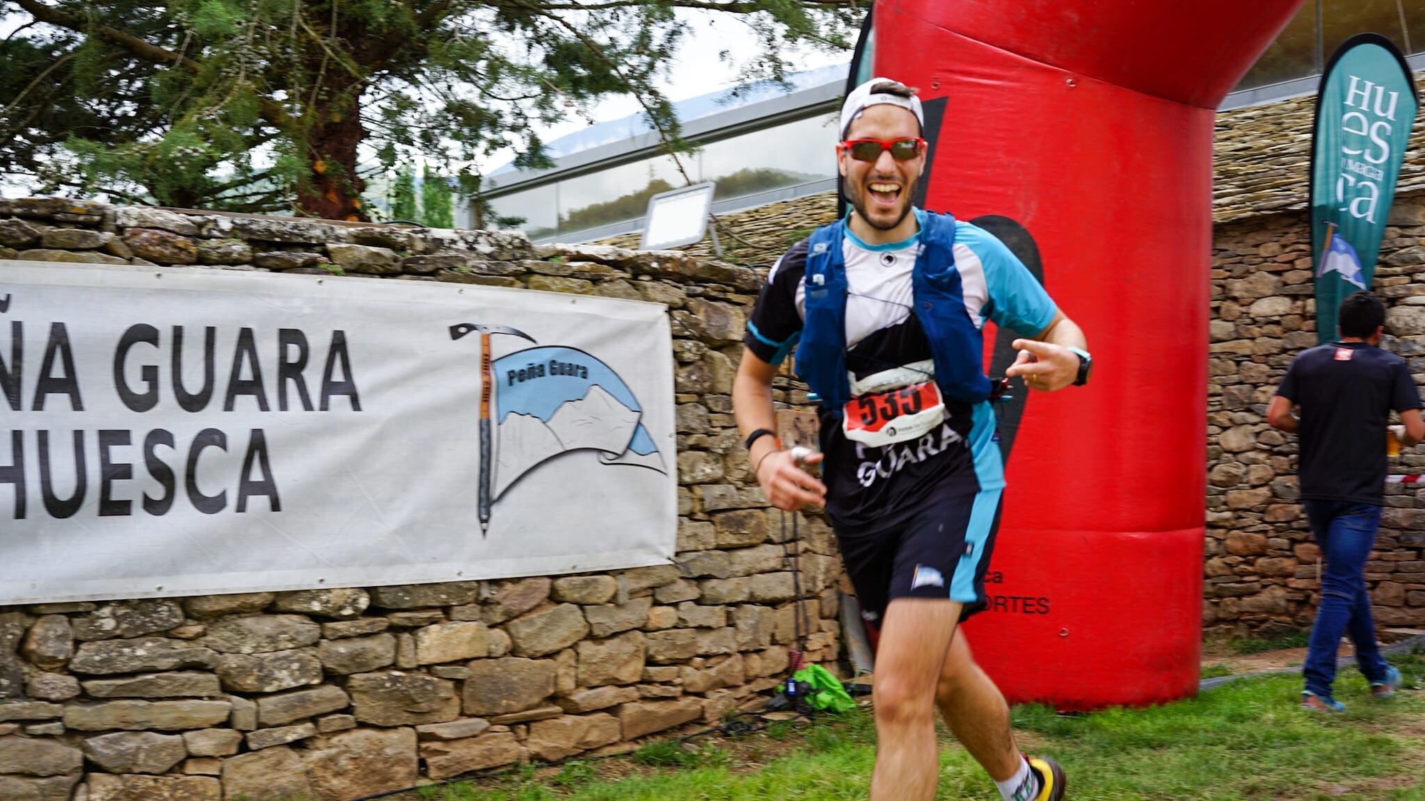Llegada a meta en el Refugio Casa Lardiés en Nocito