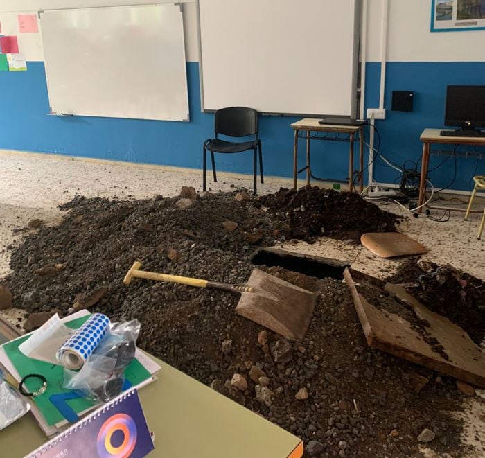 Una de las aulas del colegio Ajei de San Bartolomé.