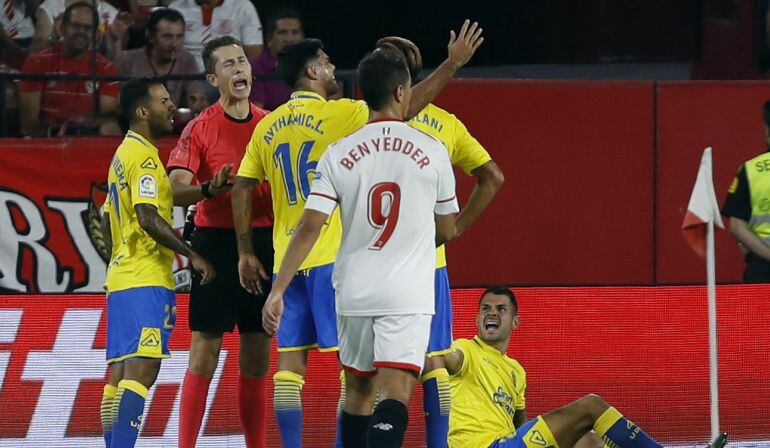 Vitolo, durante el encuentro del Ramón Sánchez Pizjuán ante el Sevilla