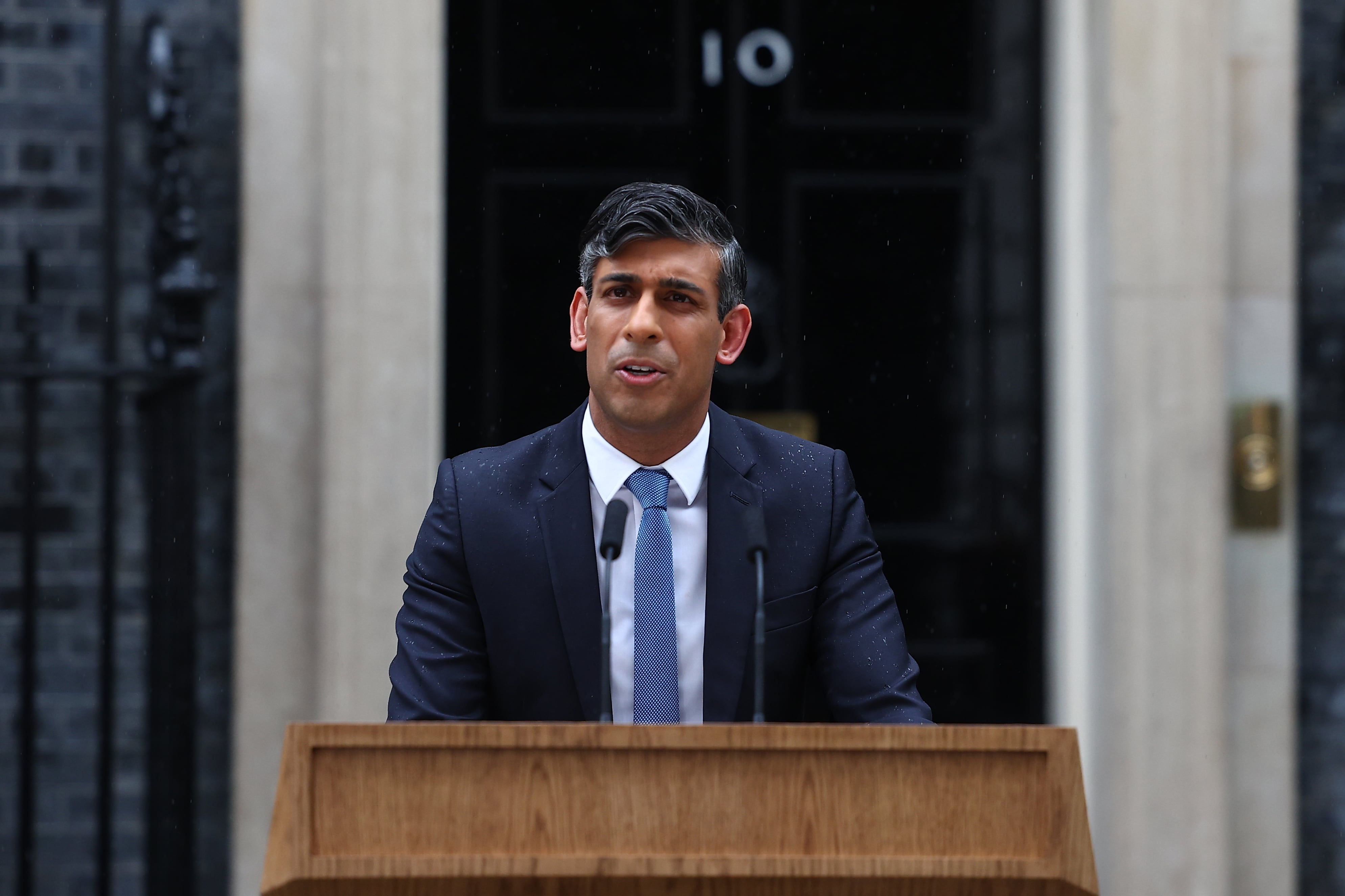 El primer ministro británico, Rishi Sunak, anuncia desde el 10 de Downing Street el adelanto electoral al 4 de julio