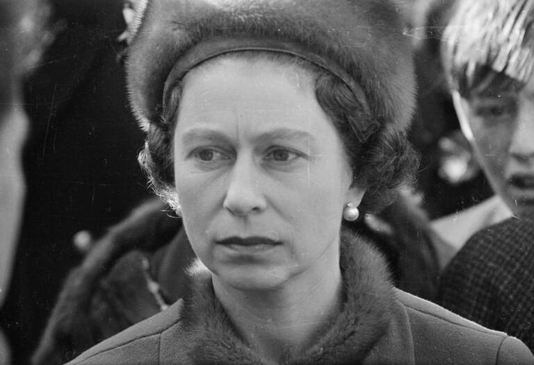 La reina Isabel II, en 1966.