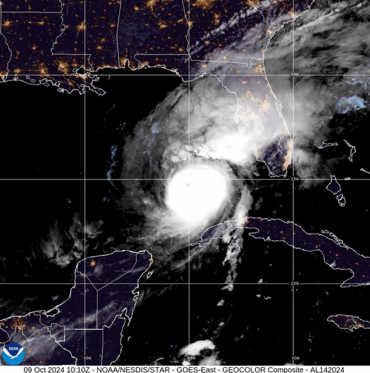 El huracán Milton se enfila este miércoles hacia el área de la Bahía de Tampa