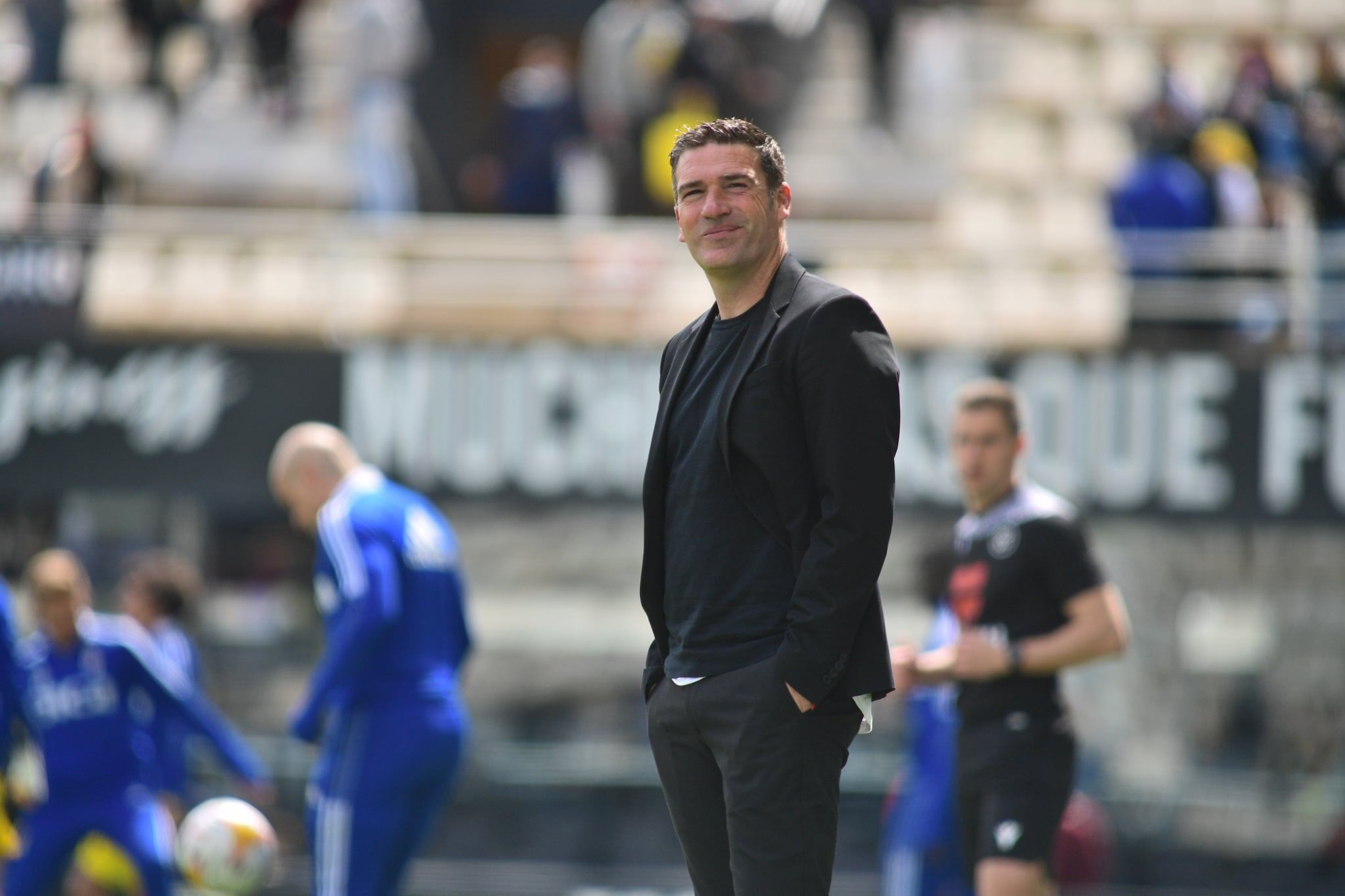 Luis Carrión antes de un partido en el Cartagonova