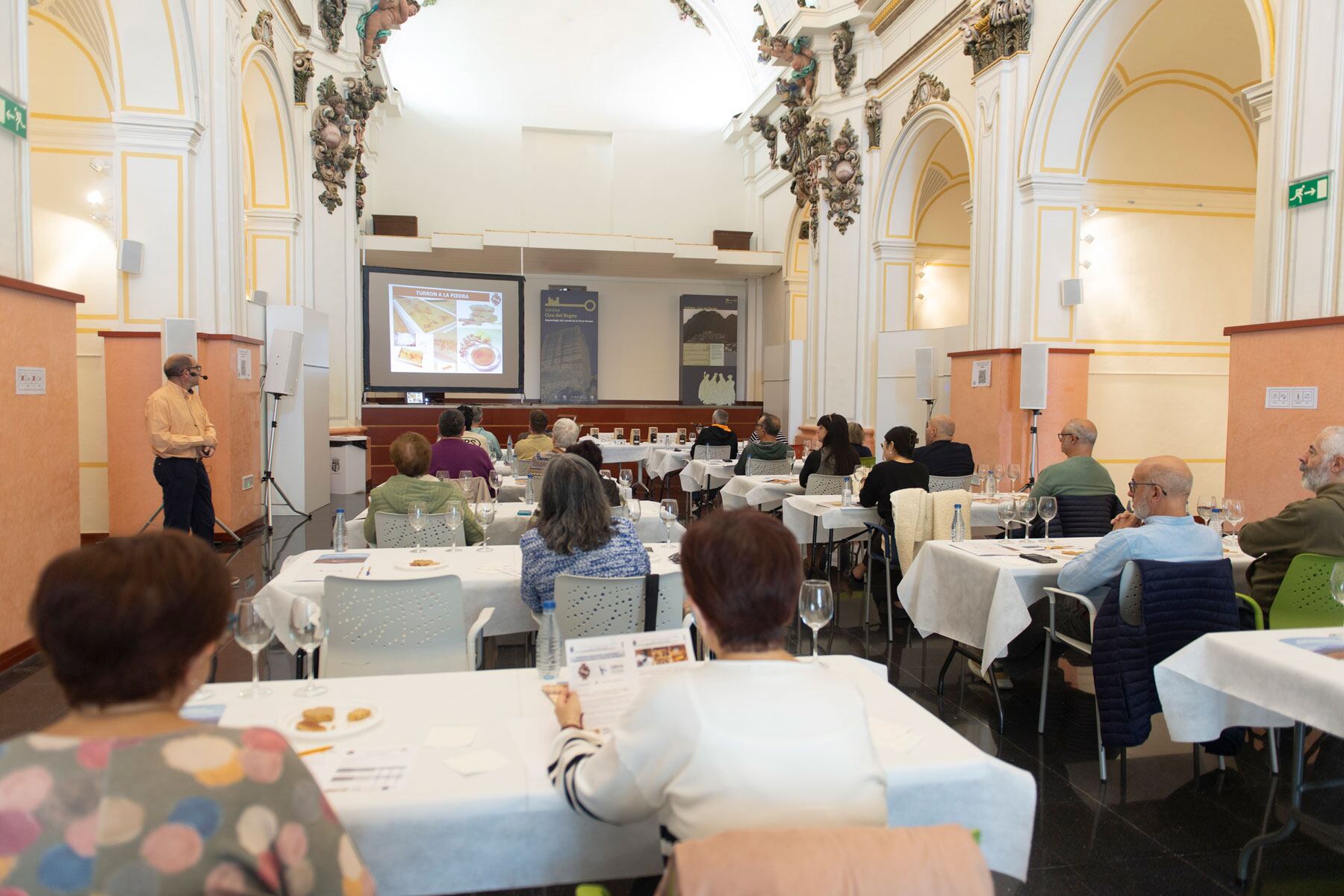 Una de las actividades organizadas con motivo del Día Mundial del Turrón