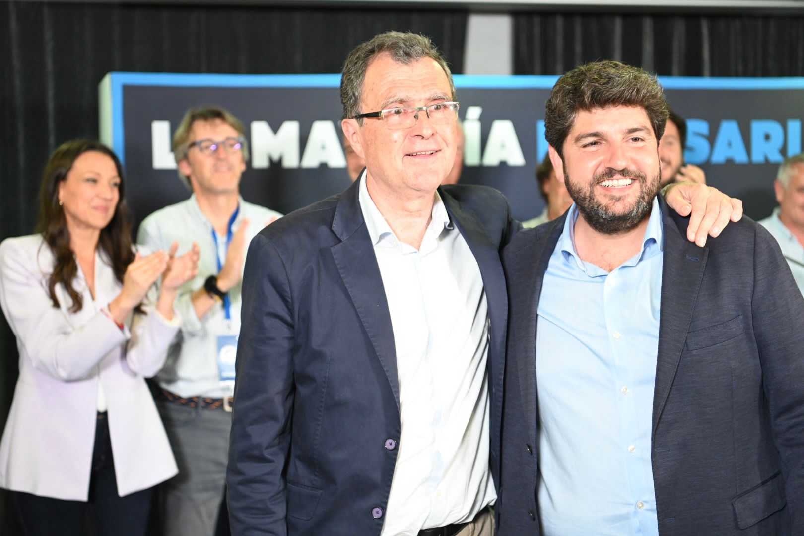 José Ballesta junto a Fernando López Miras